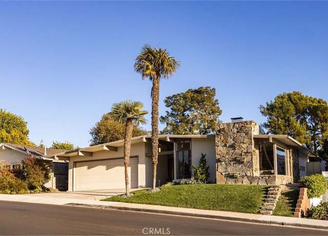 Property at 724 Malabar Dr, Corona Del Mar, CA 92625, 3 beds, 3 baths