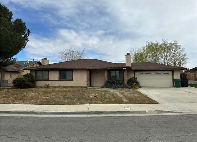 Property at 37824 Queensboro Ct, Palmdale, CA 93552, 3 beds, 2 baths