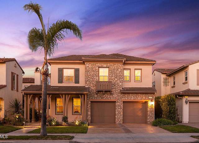 Property at 1464 Twin Tides Pl, Oxnard, CA 93035, 4 beds, 3.5 baths