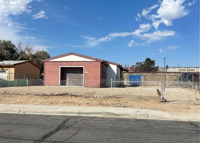 Property at 1556 Riverside Dr, Barstow, CA 92311, 2 beds, 1 bath