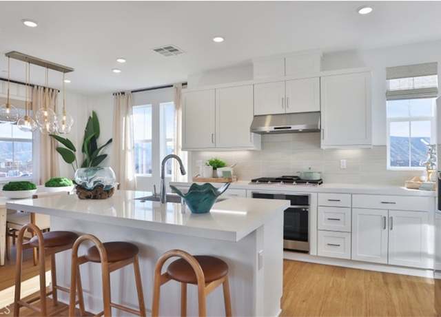 Property at 1220 Windmill Rd, Rancho Mission Viejo, CA 92694, 4 beds, 3.5 baths