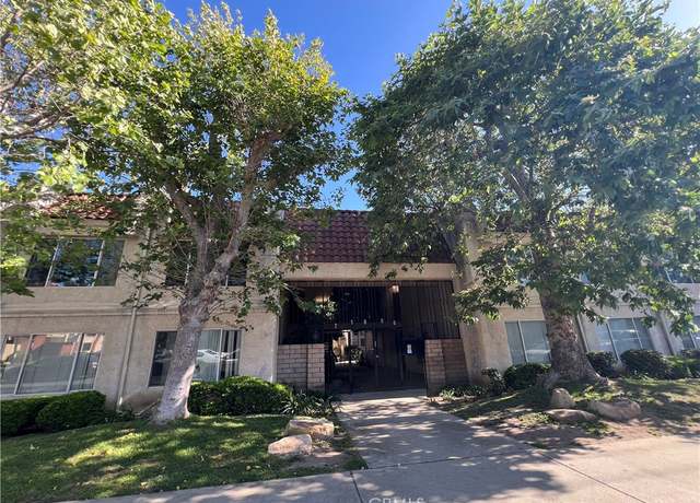 Property at 21000 Parthenia St #19, Canoga Park, CA 91304, 1 bed, 1 bath