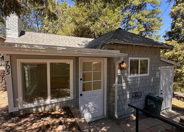 Property at 705 Ashlar Dr, Crestline, CA 92325, 2 beds, 2 baths