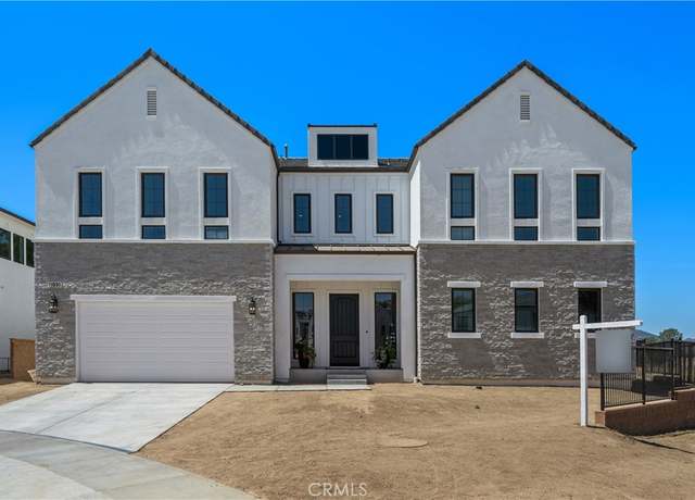 Property at 11091 Woodcrest Ct, Chatsworth, CA 91311, 5 beds, 5.5 baths
