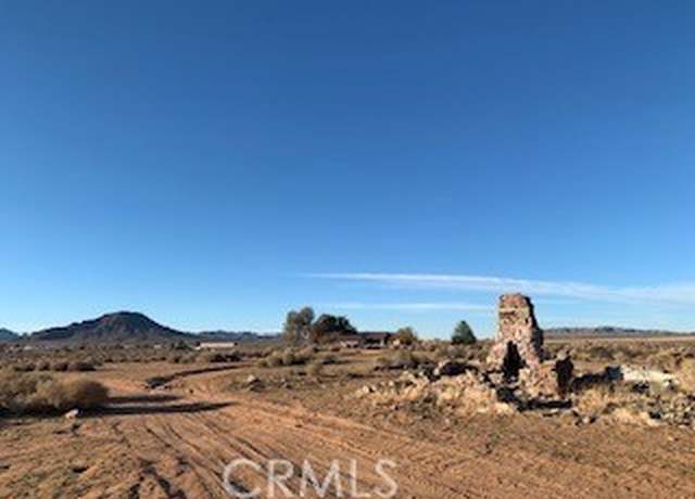 Property at 22138 South Rd, Apple Valley, CA 92307
