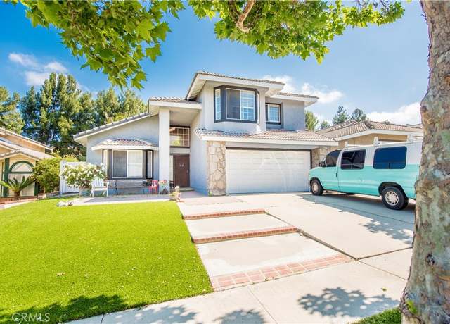 Property at 3251 Mountainside Dr, Corona, CA 92882, 4 beds, 2.5 baths