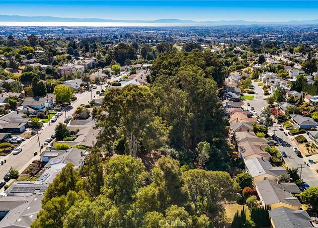 Property at 1 Nina St, Hayward, CA 94541