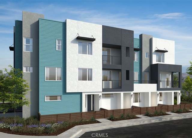 Property at 1663 W Broadway Ln, Anaheim, CA 92801, 2 beds, 2.5 baths