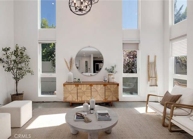 Property at 4342 Coolidge Ave, Los Angeles, CA 90066, 5 beds, 3 baths