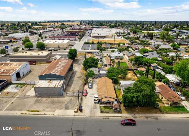 Property at 53 N Prospect St, Porterville, CA 93257, 5 beds, 4 baths