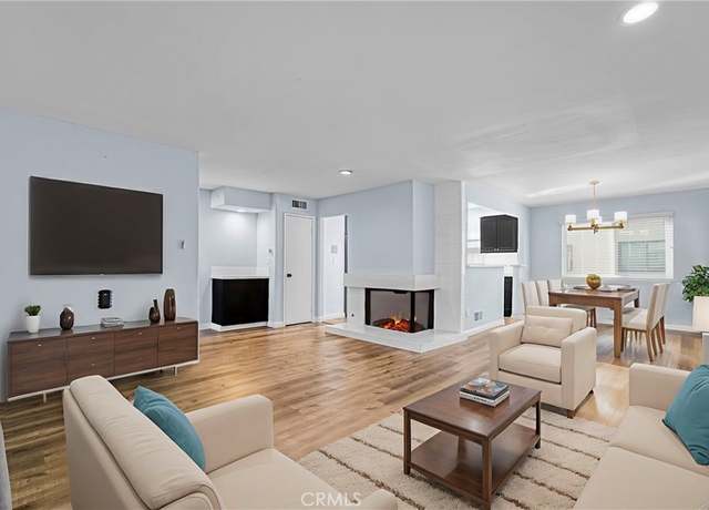 Property at 26353 W Plata Ln, Calabasas, CA 91302, 3 beds, 2.5 baths