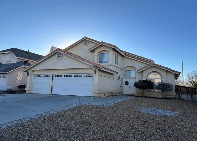 Property at 37343 Newbury Pl, Palmdale, CA 93552, 4 beds, 3 baths