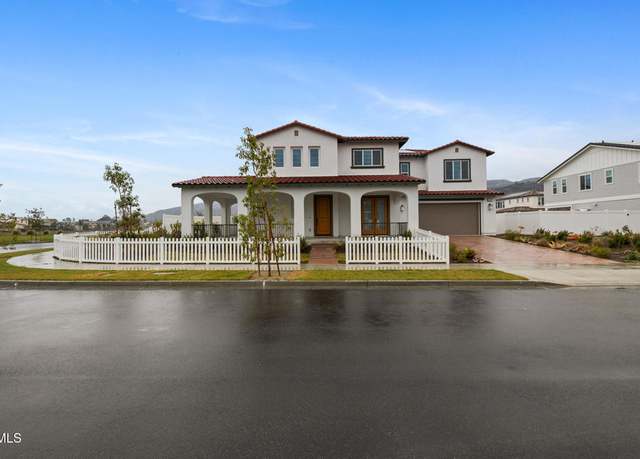 Property at 111 Wisteria St, Fillmore, CA 93015, 5 beds, 5 baths