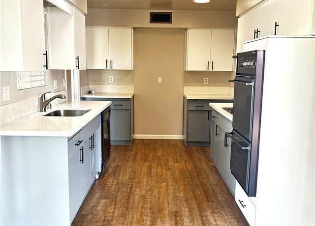 Property at 25891 Cherry Hills Blvd, Menifee, CA 92586, 2 beds, 2 baths