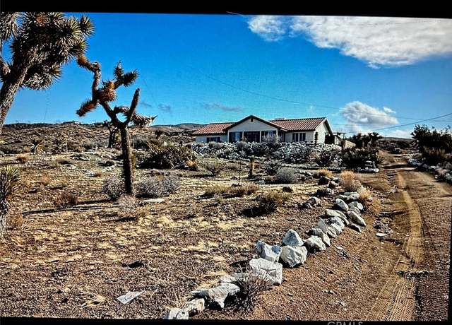 Property at 25373 Valley View Rd, Apple Valley, CA 92308, 3 beds, 2 baths