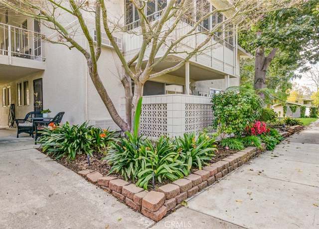 Property at 560 Avenida Sevilla Unit B, Laguna Woods, CA 92637, 2 beds, 2 baths