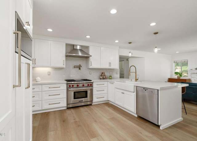 Property at 2048 Sierra Mesa Dr, Camarillo, CA 93010, 5 beds, 3 baths