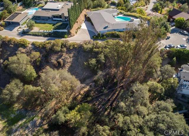 Property at 3226 MENLO Dr, Glendale, CA 91208