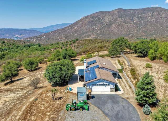 Property at 19205 Marshall Way, Valley Center, CA 92082, 3 beds, 2 baths