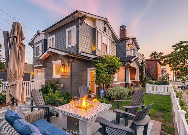 Property at 202 Avenue H, Redondo Beach, CA 90277, 4 beds, 4.5 baths