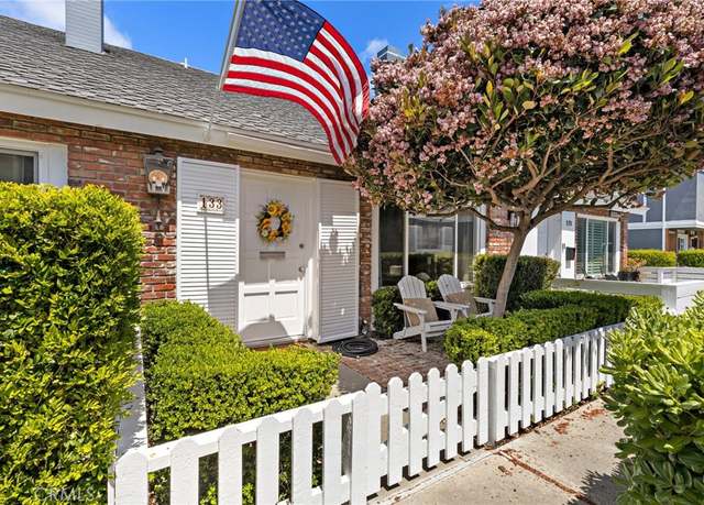 Property at 133 Morristown Ln, Costa Mesa, CA 92626, 2 beds, 2 baths