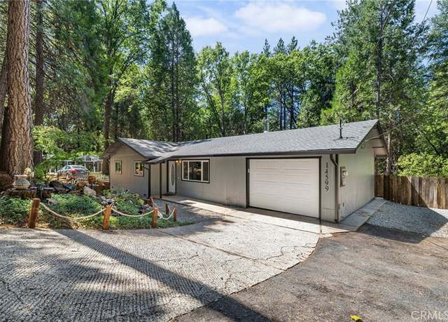 Property at 14599 Lafayette Cir, Magalia, CA 95954, 3 beds, 2 baths