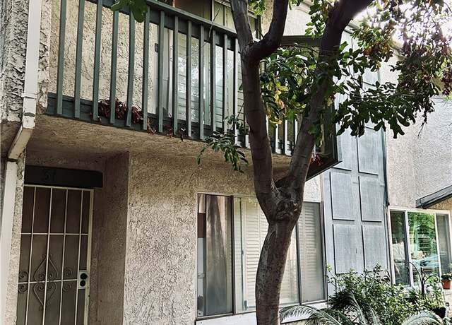 Property at 13475 Hubbard St #31, Sylmar, CA 91342, 2 beds, 2.5 baths