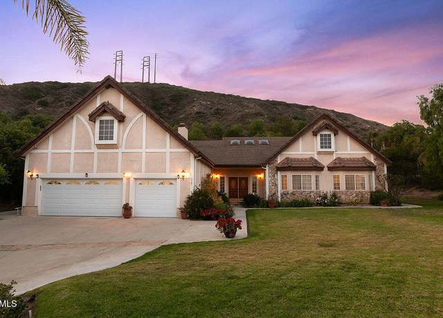 Property at 2981 Yucca Dr, Camarillo, CA 93012, 4 beds, 3.5 baths