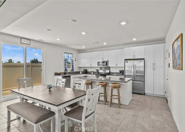 Property at 13180 Mesa Ln, Yucaipa, CA 92399, 3 beds, 2.5 baths