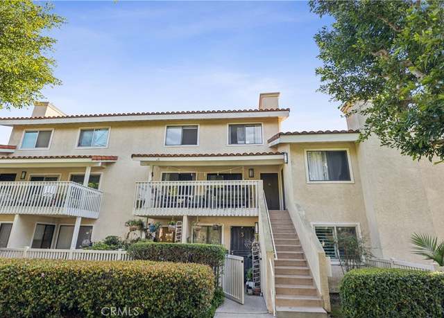 Property at 19132 Shoreline Ln #8, Huntington Beach, CA 92648, 2 beds, 1.5 baths