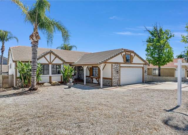 Property at 22778 Canyon Lake Dr S, Canyon Lake, CA 92587, 3 beds, 2 baths