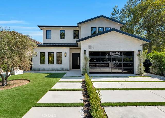 Property at 13024 Bloomfield St, Studio City, CA 91604, 6 beds, 6.5 baths