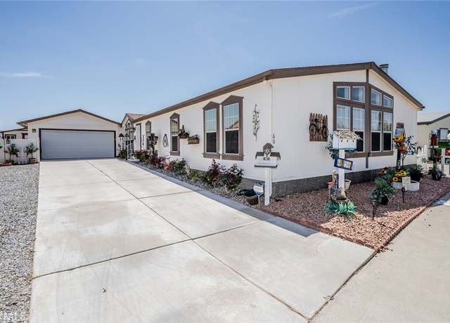 Property at 22241 Nisqually Rd #66, Apple Valley, CA 92308, 4 beds, 2 baths