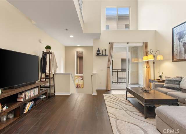 Property at 615 Rockefeller, Irvine, CA 92612, 2 beds, 2.5 baths