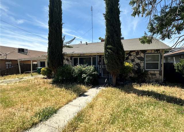 Property at 2233 Marguerite St, Dos Palos, CA 93620, 2 beds, 1 bath