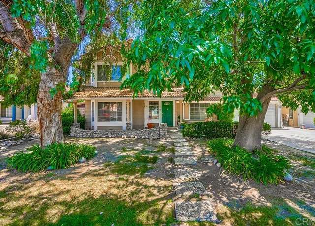 Property at 44113 Gallipoli Pl, Hemet, CA 92544, 3 beds, 2.5 baths