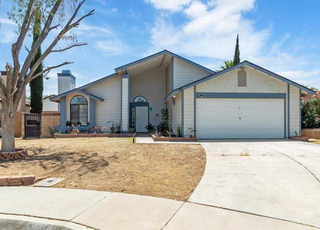 Property at 830 Sunrise Ct, Lancaster, CA 93535, 3 beds, 2 baths