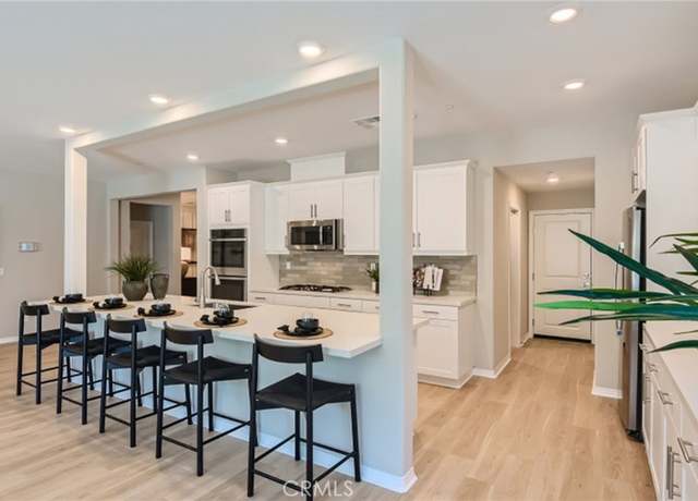 Property at 30282 Waterline Dr, Menifee, CA 92584, 5 beds, 4.5 baths
