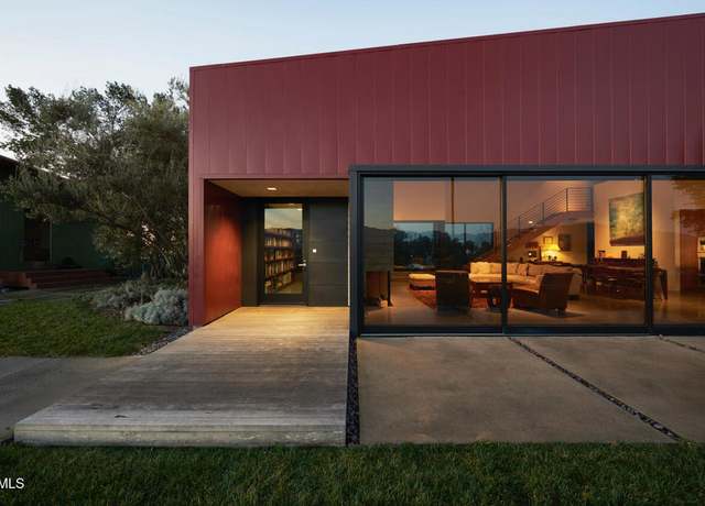 Property at 732 Crane Blvd, Los Angeles, CA 90065, 5 beds, 5.5 baths