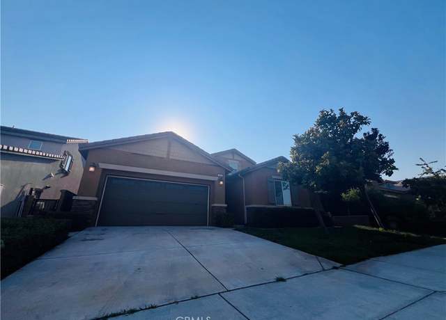 Property at 7868 Sea Salt Ave, Fontana, CA 92336, 4 beds, 3.5 baths