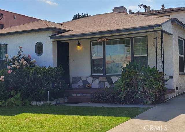 Property at 1623 S Sycamore Ave, Los Angeles, CA 90019, 7 beds, 5 baths