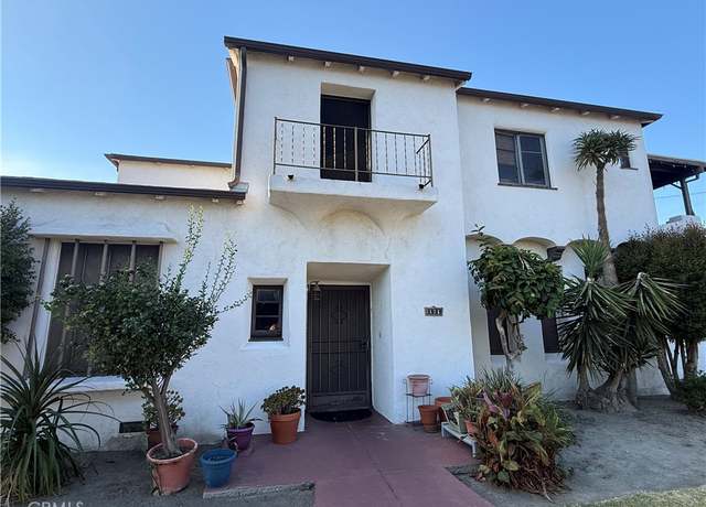 Property at 2171 Zoe Ave, Huntington Park, CA 90255, 5 beds, 2 baths