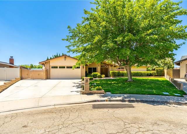 Property at 2608 Nice Ct, Lancaster, CA 93536, 3 beds, 2 baths