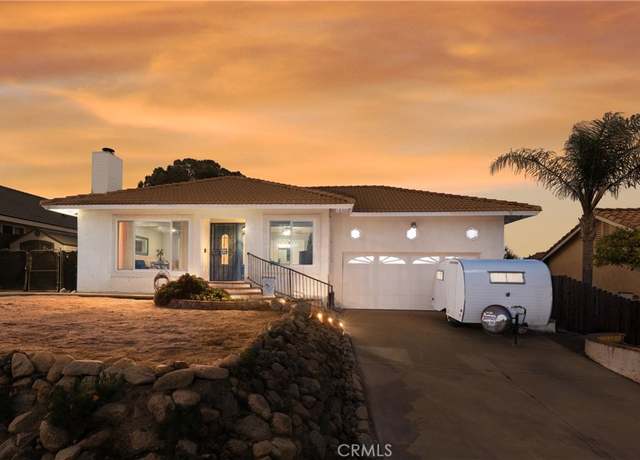 Property at 16503 Mountain St, Lake Elsinore, CA 92530, 2 beds, 2 baths