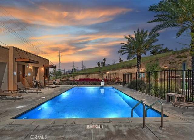 Property at 12826 Watt Ln Unit E, Sylmar, CA 91342, 2 beds, 2.5 baths