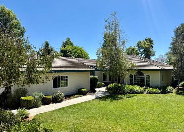 Property at 1425 Surrey Hts, Fallbrook, CA 92028, 4 beds, 2 baths