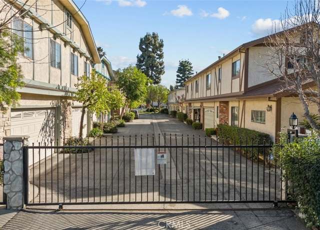 Property at 18424 Keswick St #20, Reseda, CA 91335, 2 beds, 2.5 baths