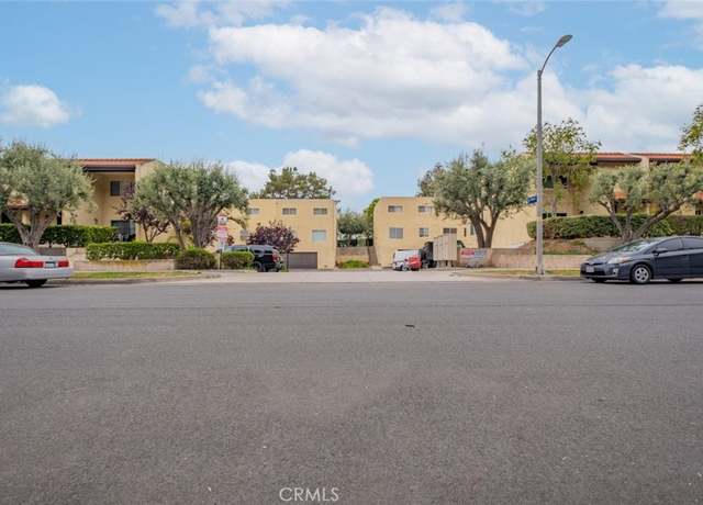 Property at 7741 Via Napoli #77, Burbank, CA 91504, 2 beds, 2 baths