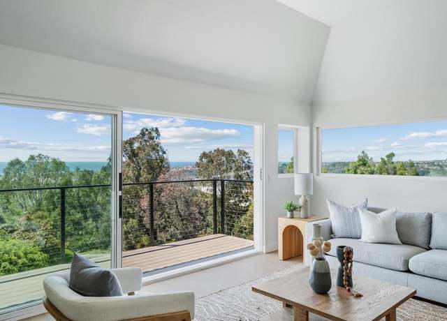 Property at 1763 Sky Loft Ln, Encinitas, CA 92024, 3 beds, 3 baths