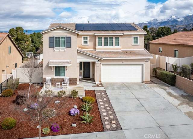 Property at 244 Country Club Dr, Calimesa, CA 92320, 4 beds, 3 baths